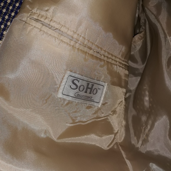 Nice 3 Button 3 Piece Suit. Navy Blue & Tan - Picture 4 of 4